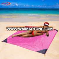 Get $500 coupon high quality nylon pocket beach blanketm,light weight summer beach blanket